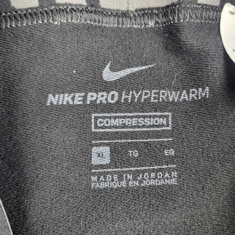 Nike pro hyperwarm